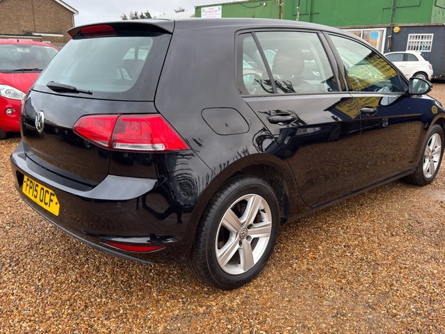 2015 VOLKSWAGEN GOLF 1.6 TDI BlueMotion Tech Match Hatchback 5dr Diesel Manual Euro 5 (s/s) (105 ps) - Photo 9