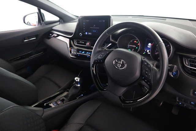 2023 Toyota C-HR - Photo 10