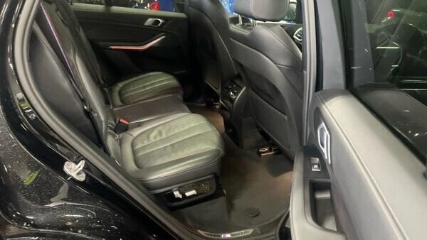 2020 BMW X5 - Photo 8