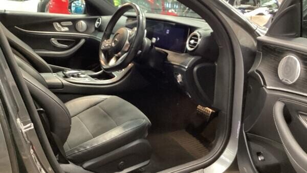 2020 Mercedes-Benz E Class - Photo 9