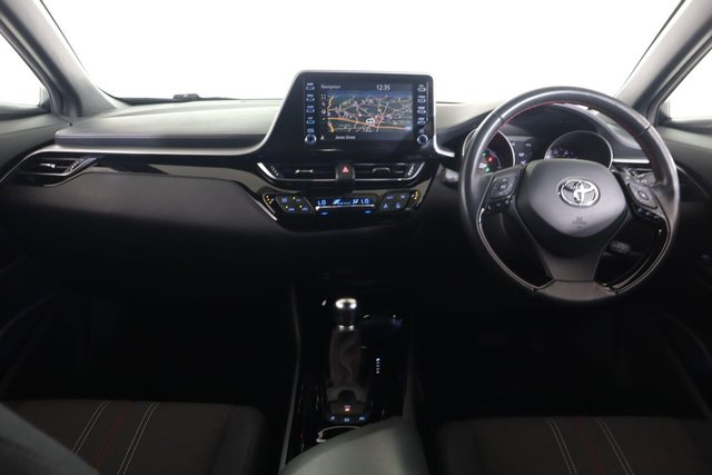 2022 Toyota C-HR - Photo 12