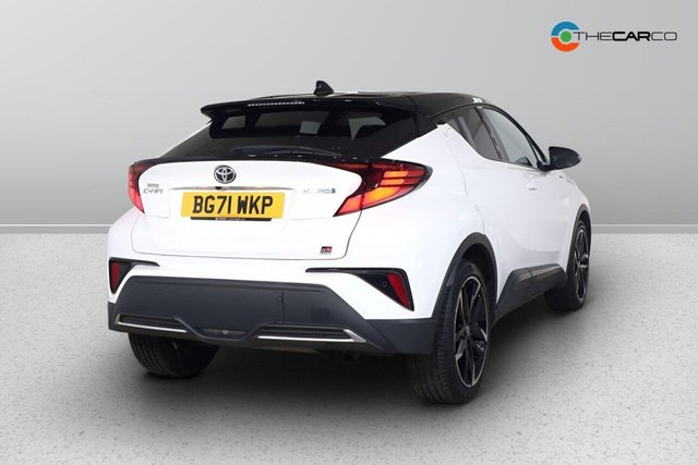 2022 Toyota C-HR - Photo 10