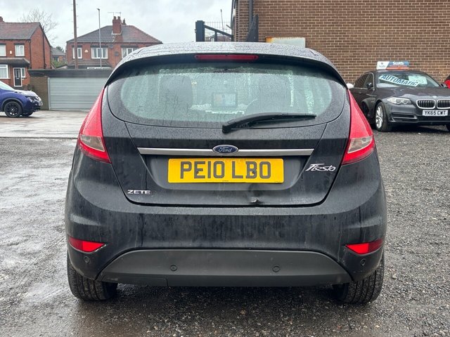 2010 Ford Fiesta 1.3L Zetec 3dr - Photo 6