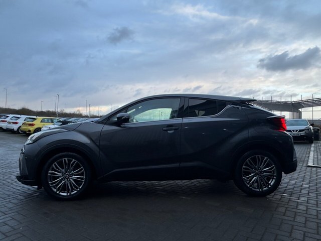 2022 TOYOTA C-HR 2.0 VVT-h GPF Excel SUV 5dr Petrol Hybrid CVT Euro 6 (s/s) (184 ps) - Photo 11
