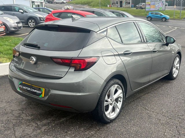 2018 VAUXHALL ASTRA - Photo 3