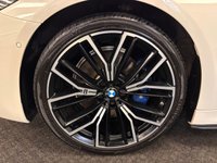 USED 2020 70 BMW 5 SERIES 2.0 520d MHT M Sport Saloon 4dr Diesel Hybrid Steptronic Euro 6 (s/s) (190 ps) UK DELIVERY FLAT FEE &pound;250 (SUBJECT TO DEAL) *OVER 100 IMAGES ON OUR WEBSITE*BESPOKE FINANCE ARRANGED*PART EXCHANGE WELCOME*ALL VEHICLES HPI CLEAR