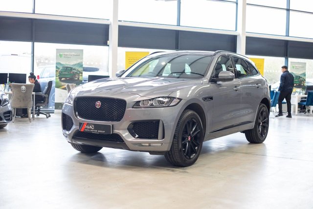 2020 Jaguar F-Pace 2L Chequered Flag 5dr - Photo 10