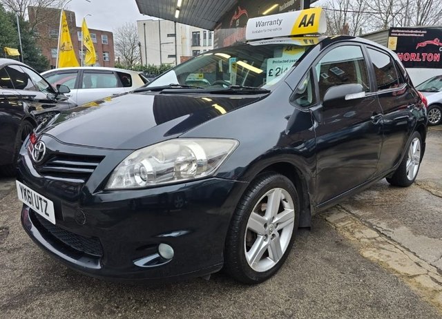 2011 TOYOTA AURIS 1.6 V-Matic SR Hatchback 5dr Petrol Manual Euro 5 (132 ps) - Photo 4