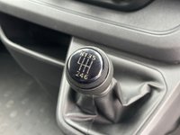 USED 2022 72 RENAULT TRAFIC 2.0 dCi Blue SL28 Business Panel Van 5dr Diesel Manual L1 H1 Euro 6 (s/s) (110 ps) 