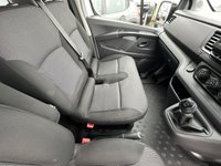 USED 2022 72 RENAULT TRAFIC 2.0 dCi Blue SL28 Business Panel Van 5dr Diesel Manual L1 H1 Euro 6 (s/s) (110 ps) 