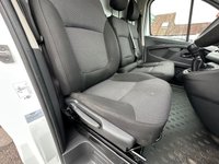 USED 2022 72 RENAULT TRAFIC 2.0 dCi Blue SL28 Business Panel Van 5dr Diesel Manual L1 H1 Euro 6 (s/s) (110 ps) 