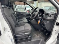 USED 2022 72 RENAULT TRAFIC 2.0 dCi Blue SL28 Business Panel Van 5dr Diesel Manual L1 H1 Euro 6 (s/s) (110 ps) 