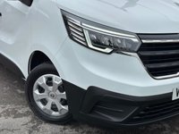 USED 2022 72 RENAULT TRAFIC 2.0 dCi Blue SL28 Business Panel Van 5dr Diesel Manual L1 H1 Euro 6 (s/s) (110 ps) 