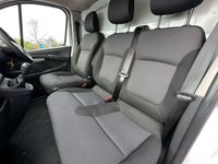 USED 2022 72 RENAULT TRAFIC 2.0 dCi Blue LL30 Business Panel Van 5dr Diesel Manual L2 H1 Euro 6 (s/s) (130 ps) 