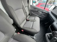 USED 2022 72 RENAULT TRAFIC 2.0 dCi Blue LL30 Business Panel Van 5dr Diesel Manual L2 H1 Euro 6 (s/s) (130 ps) 