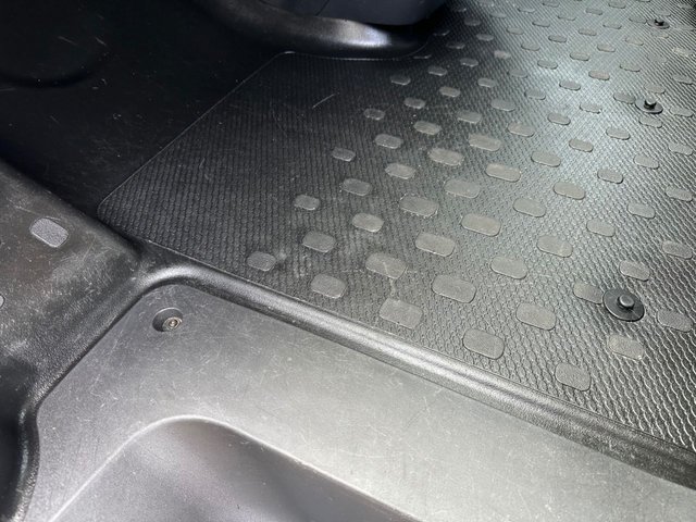 2022 RENAULT TRAFIC - Photo 6