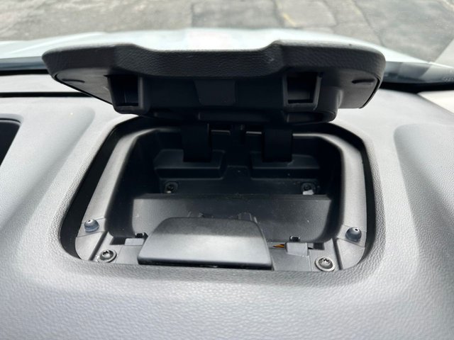 2022 RENAULT TRAFIC - Photo 8