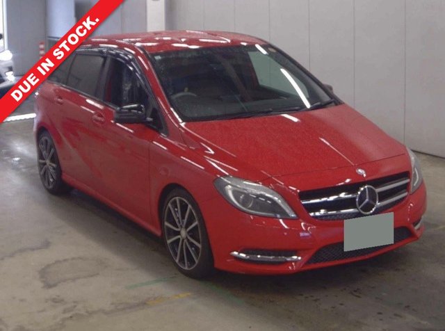 View our Mercedes-Benz B-Class range