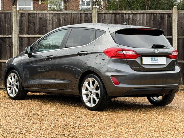 2018 Ford Fiesta - Photo 3