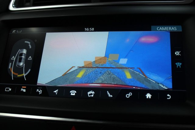 2019 JAGUAR E-PACE - Photo 8