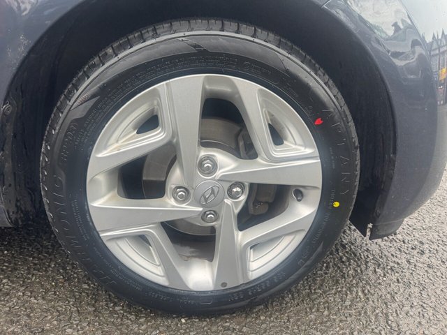 2022 HYUNDAI I10 - Photo 8