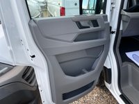 USED 2020 69 VOLKSWAGEN CRAFTER 2.0 TDI CR35 Trendline Panel Van 5dr Diesel Manual FWD MWB Euro 6 (s/s) (140 ps) A/C-nav-sensors-bluetooth