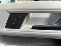 USED 2021 21 VOLKSWAGEN CRAFTER 2.0 TDI CR35 Trendline Panel Van 5dr Diesel Manual FWD MWB Euro 6 (s/s) (140 ps) A/C-sensors-racking / p inverter