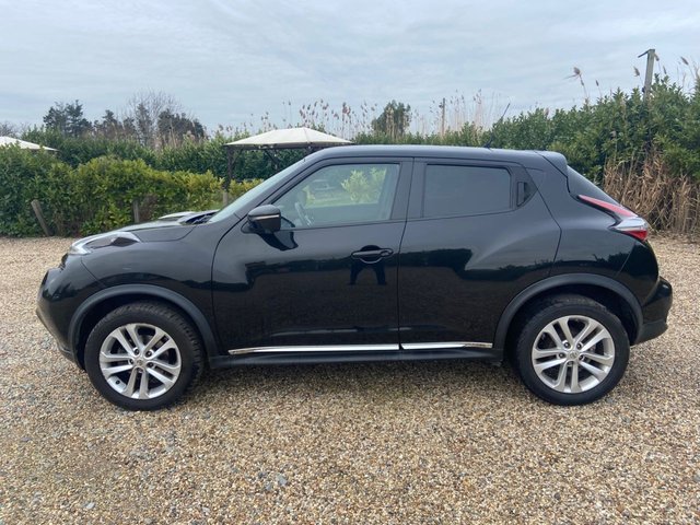 2016 NISSAN JUKE 1.2 DIG-T N-Connecta SUV 5dr Petrol Manual Euro 6 (s/s) (115 ps) - Photo 3