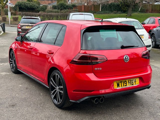 2019 VOLKSWAGEN GOLF - Photo 7