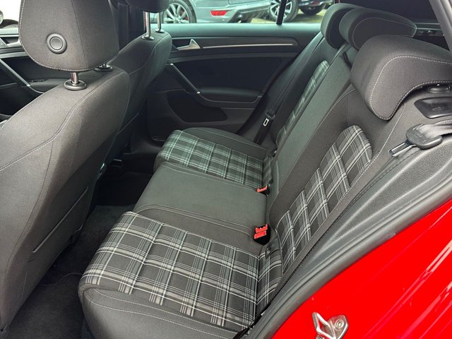 2019 VOLKSWAGEN GOLF - Photo 9