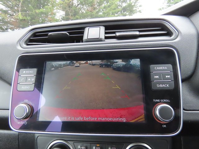 2022 NISSAN LEAF - Photo 10