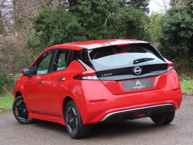 2022 NISSAN LEAF - Photo 6