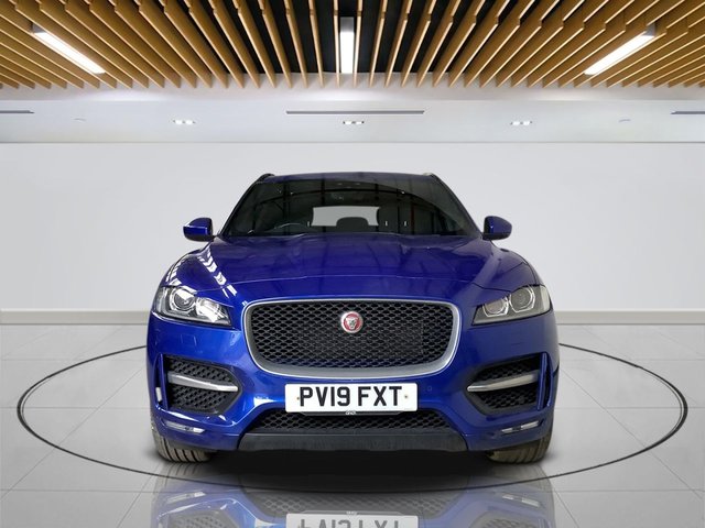 2019 Jaguar F-Pace 2L R-Sport 5dr - Photo 2