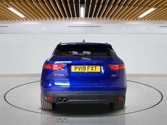 2019 Jaguar F-Pace 2L R-Sport 5dr - Photo 7