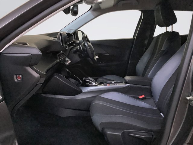 2020 Peugeot 2008 1.2L Allure 5dr - Photo 11