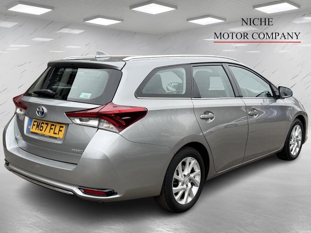 2018 TOYOTA AURIS - Photo 5