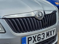 USED 2013 63 SKODA ROOMSTER 1.2 TSI SE Action MPV 5dr Petrol Manual Euro 5 (86 ps) FULL SERVICE HISTORY -- MOT FEB 27 -- SUNROOF -- PARKING SENSORS