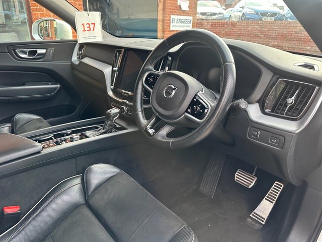2018 Volvo Xc60 2L R-Design 5dr - Photo 5