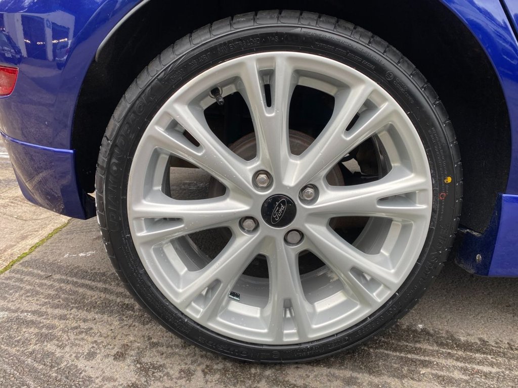 USED 2017 17 FORD FIESTA 1.0T EcoBoost ST-Line Hatchback 5dr Petrol Manual Euro 6 (s/s) (140 ps) BEST COLOUR