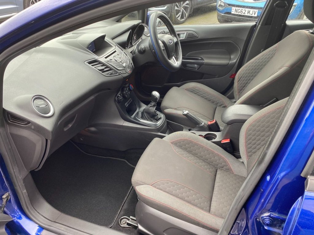 USED 2017 17 FORD FIESTA 1.0T EcoBoost ST-Line Hatchback 5dr Petrol Manual Euro 6 (s/s) (140 ps) BEST COLOUR