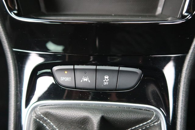 2018 VAUXHALL ASTRA 1.4i Turbo SRi Hatchback 5dr Petrol Manual Euro 6 (150 ps) - Photo 9
