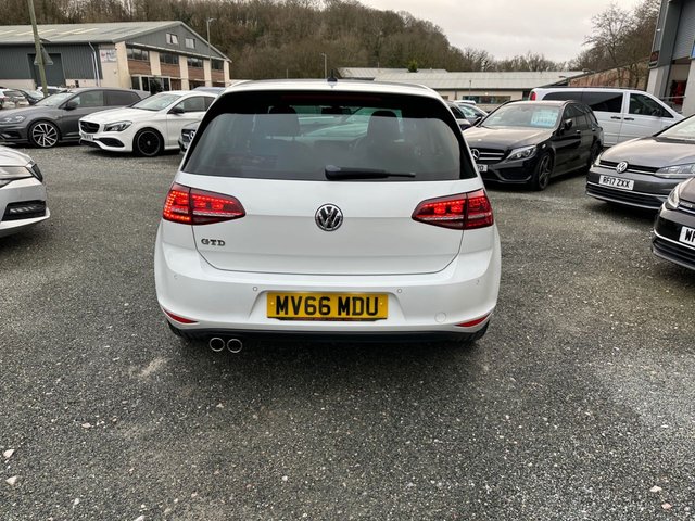 2016 VOLKSWAGEN GOLF 2.0 TDI BlueMotion Tech GTD Hatchback 5dr Diesel Manual Euro 6 (s/s) (184 ps) - Photo 5