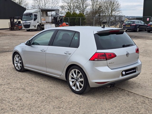 2013 VOLKSWAGEN GOLF 2.0 TDI BlueMotion Tech GT Hatchback 5dr Diesel Manual Euro 5 (s/s) (150 ps) - Photo 5
