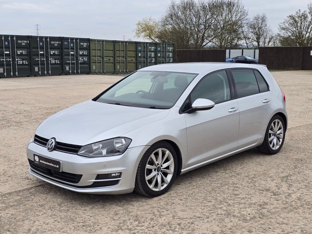 2013 VOLKSWAGEN GOLF 2.0 TDI BlueMotion Tech GT Hatchback 5dr Diesel Manual Euro 5 (s/s) (150 ps) - Photo 7