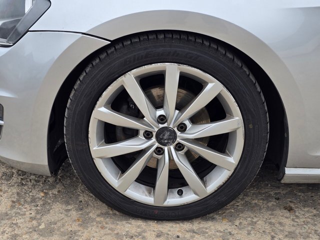 2013 VOLKSWAGEN GOLF 2.0 TDI BlueMotion Tech GT Hatchback 5dr Diesel Manual Euro 5 (s/s) (150 ps) - Photo 12