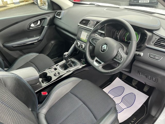 2021 RENAULT KADJAR 1.5 Blue dCi S Edition SUV 5dr Diesel Manual Euro 6 (s/s) (115 ps) - Photo 12