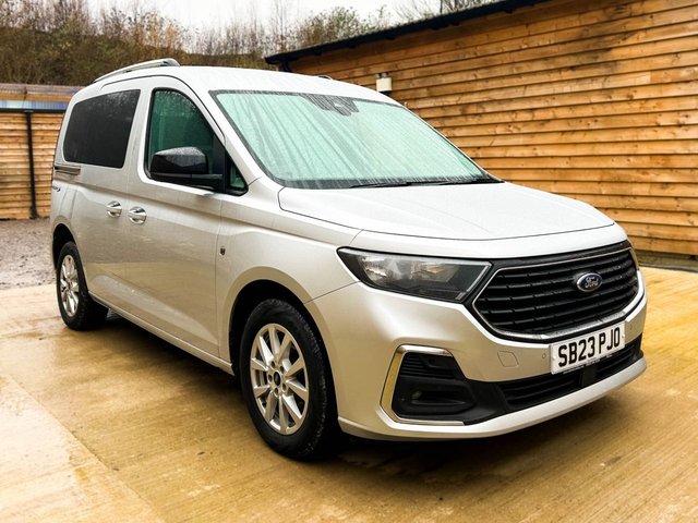 View our FORD TOURNEO CONNECT
