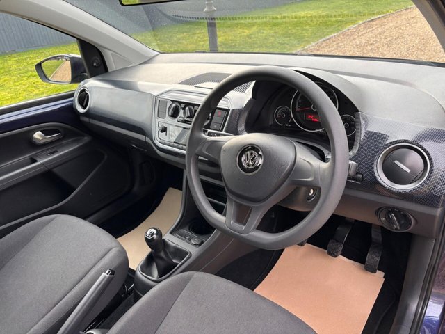 2018 VOLKSWAGEN UP! - Photo 3