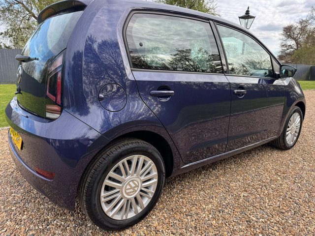 2018 VOLKSWAGEN UP! - Photo 6