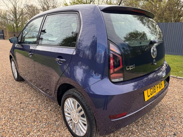 2018 VOLKSWAGEN UP! - Photo 9